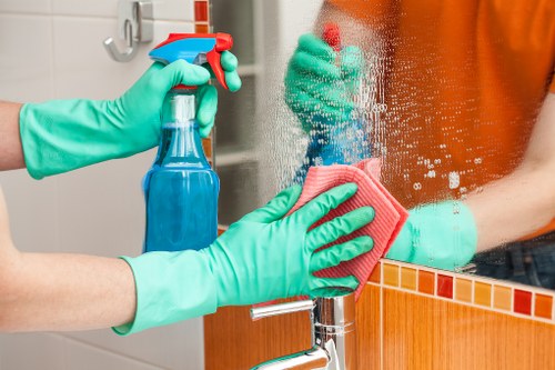 Professional oven cleaning in Tufnellpark kitchen