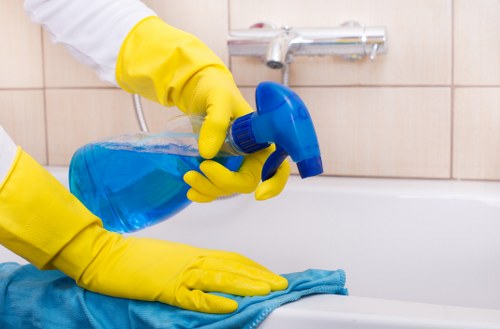 Post-build cleaning for a bright renovated room in Tufnellpark