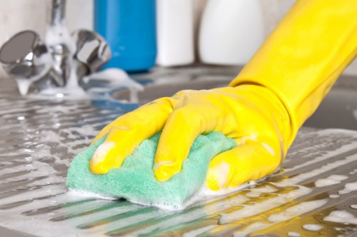 Final room-by-room tenancy cleaning for a North London property