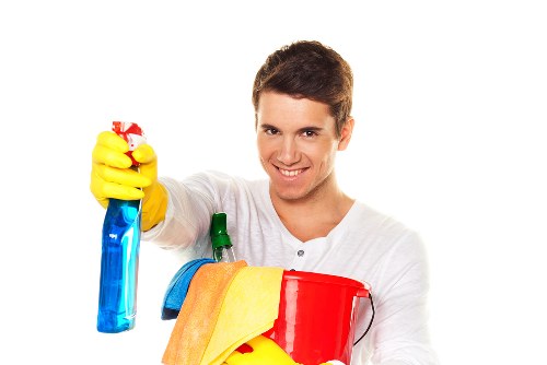 Commercial deep cleaning for a business space near Tufnellpark